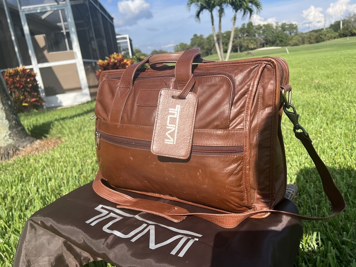 TUMI Brown Leather 17” Messenger Laptop Expandable Briefcase Bag