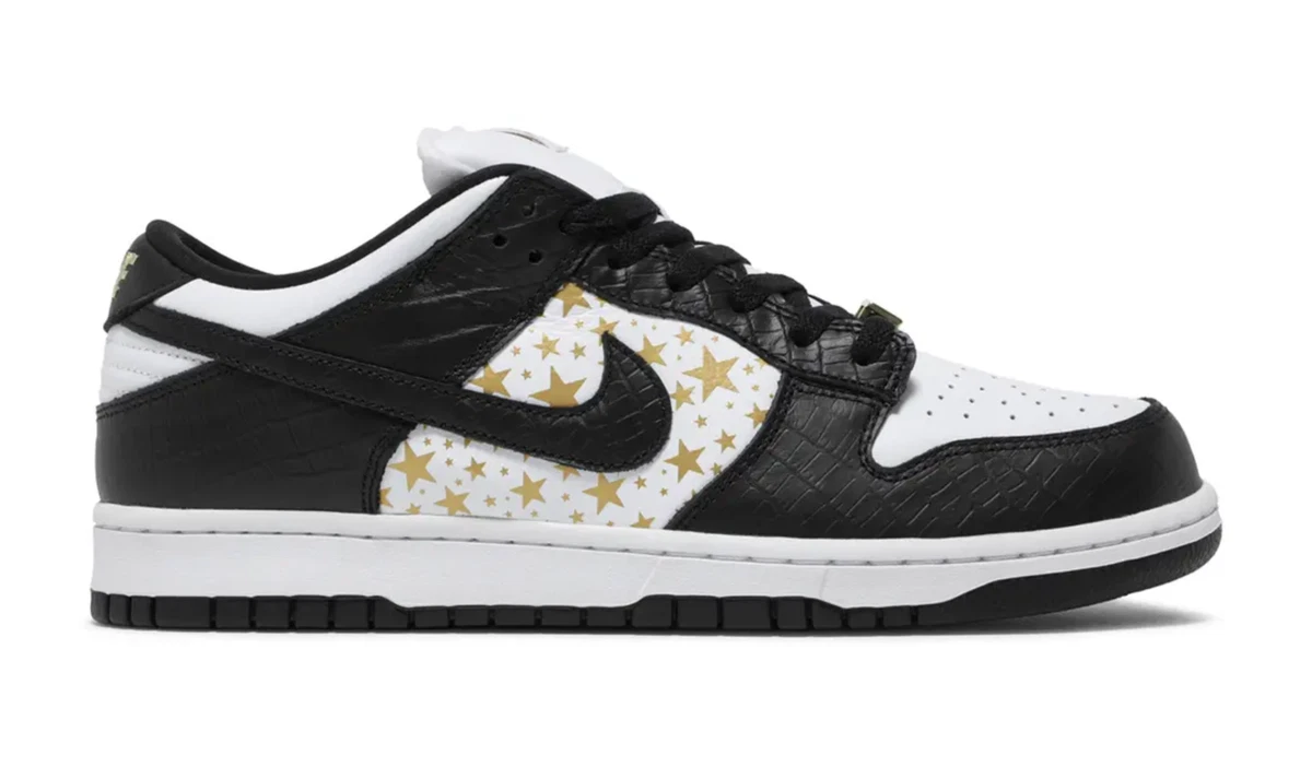 Nike SB Dunk Low Supreme Stars Black 2021 for Sale | Authenticity