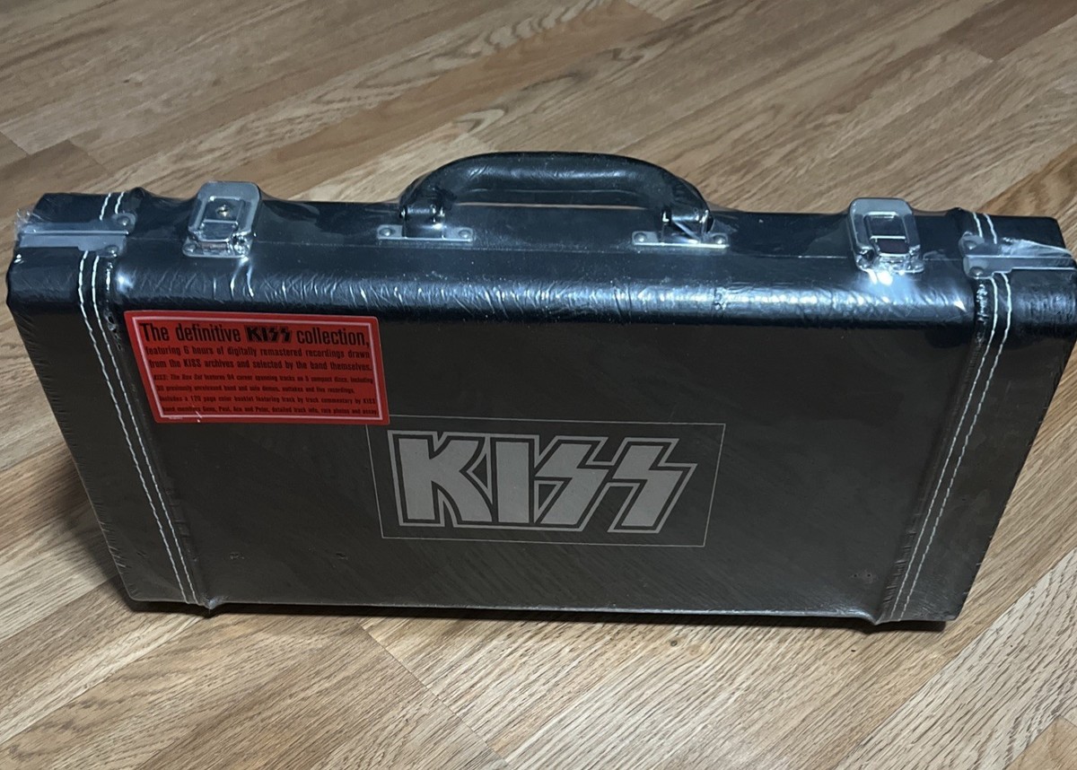KISS Box Set Special Edition Guitar Case 5 CDs Factory Sealed 2001