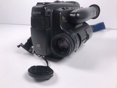 Sony Handycam CCD-TR6 Black Autofocus Video8 8x Optical Zoom