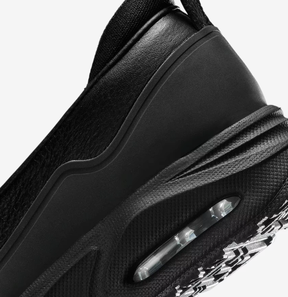 Nike x SWDC Air Max Phenomena Women Black Metallic Silver Limited