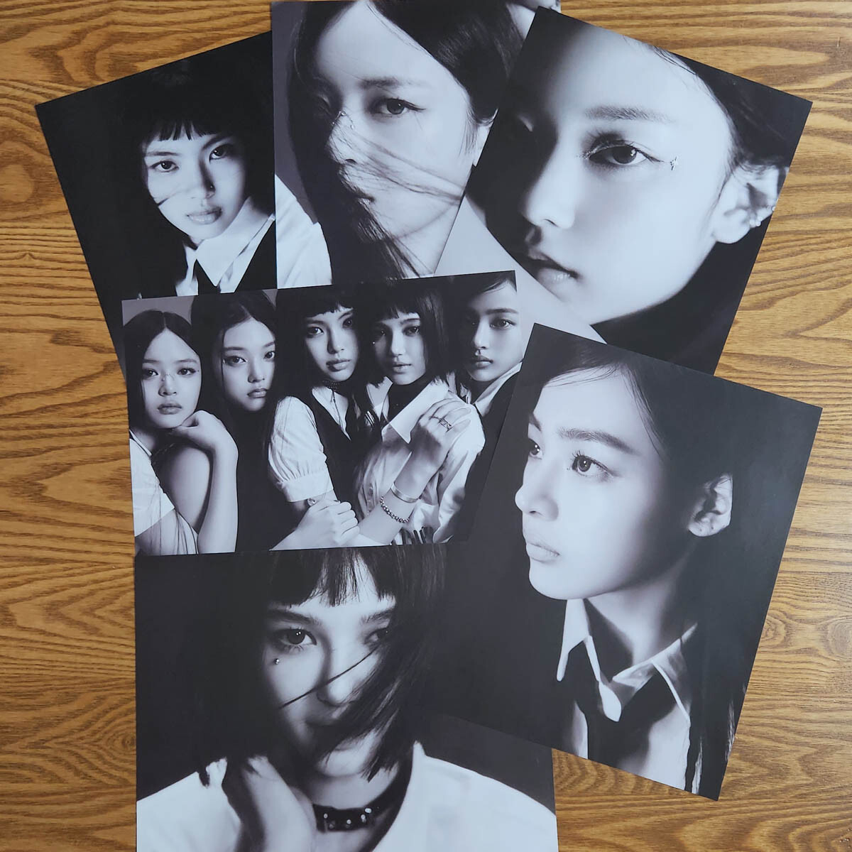 Official Mini Poster 6pcs Set NewJeans 1st EP New Jeans Bluebook