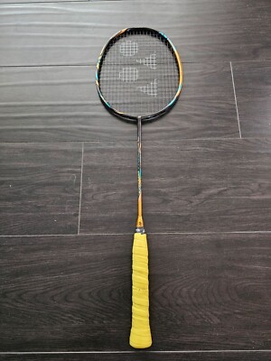 Yonex astrox 88d pro or 88s pro from Japan (with strung and anti