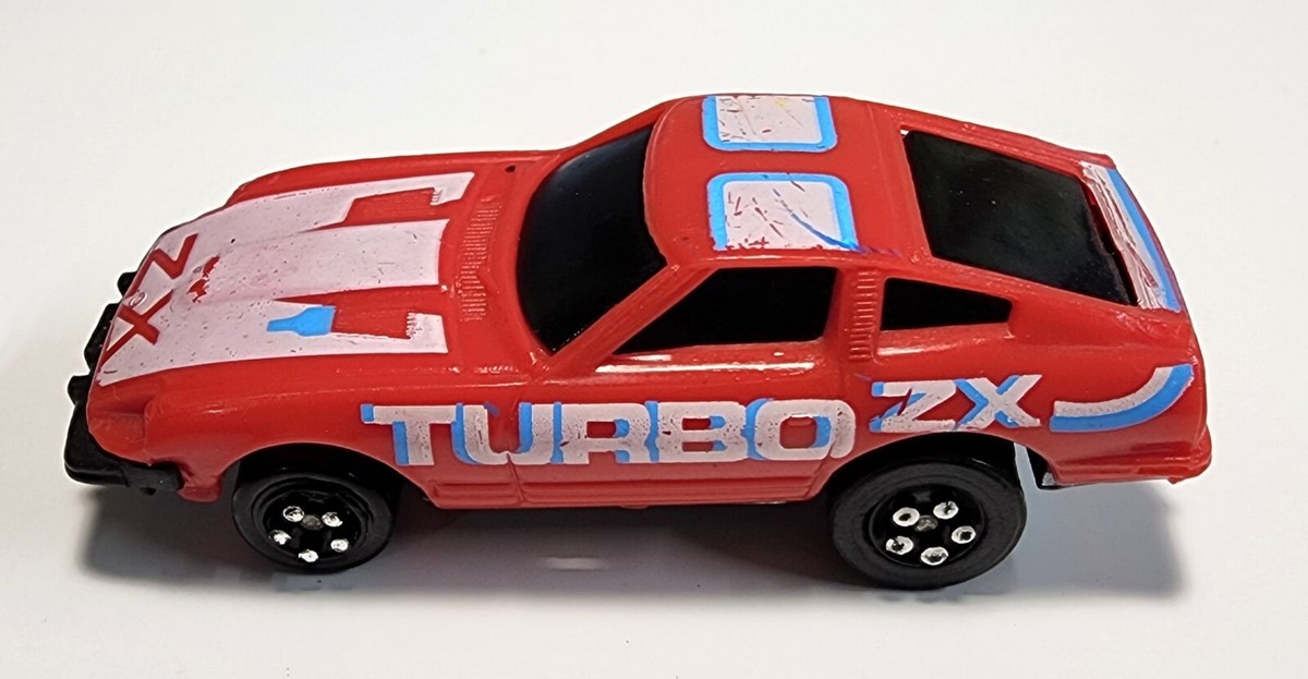 VINTAGE 1980 Kidco Burnin' Key Cars Red Datsun Turbo 280ZX Plastic