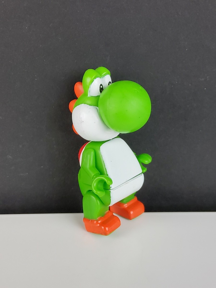2011 K'NEX Green Yoshi Nintendo Super Mario Bros. Figure Mario