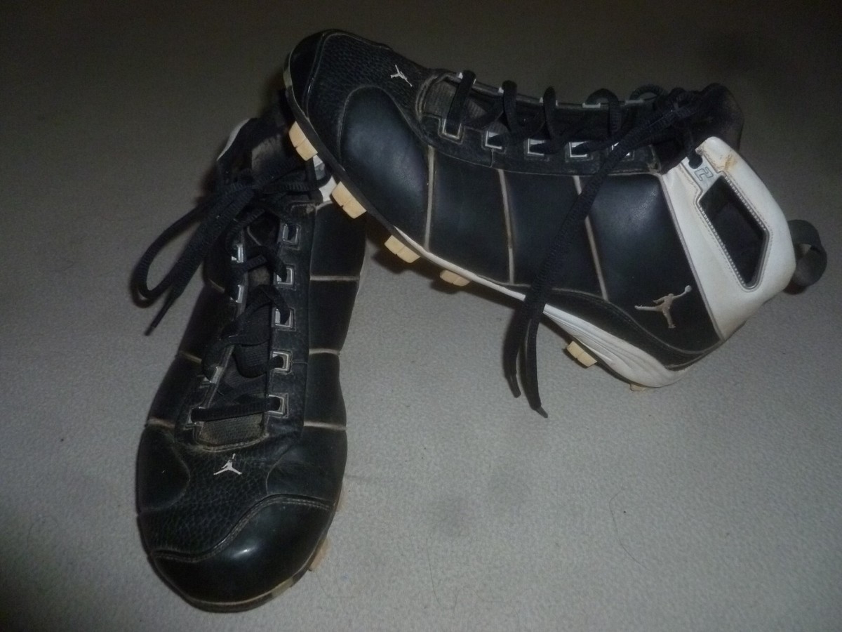 AIR JORDAN DEREK JETER MOLDED CLEATS 312289-011 SHOES SIZE 11
