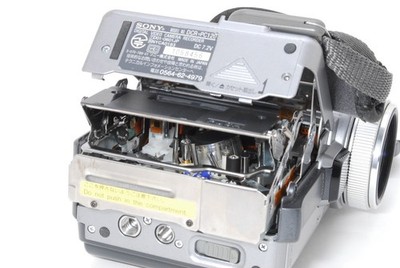 N MINT in Box] SONY Handycam DCR-PC120 MiniDV Camcorder Video