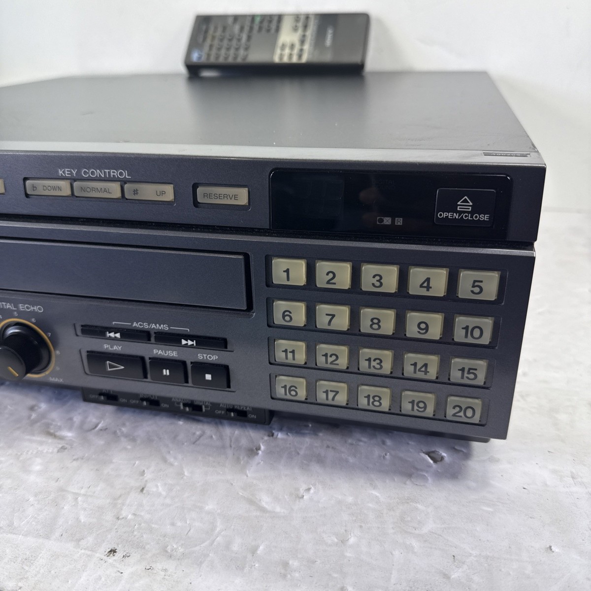 Vintage Rare Sony MDP-K1 Karaoke CD CDV LD Laser Disc Player CD