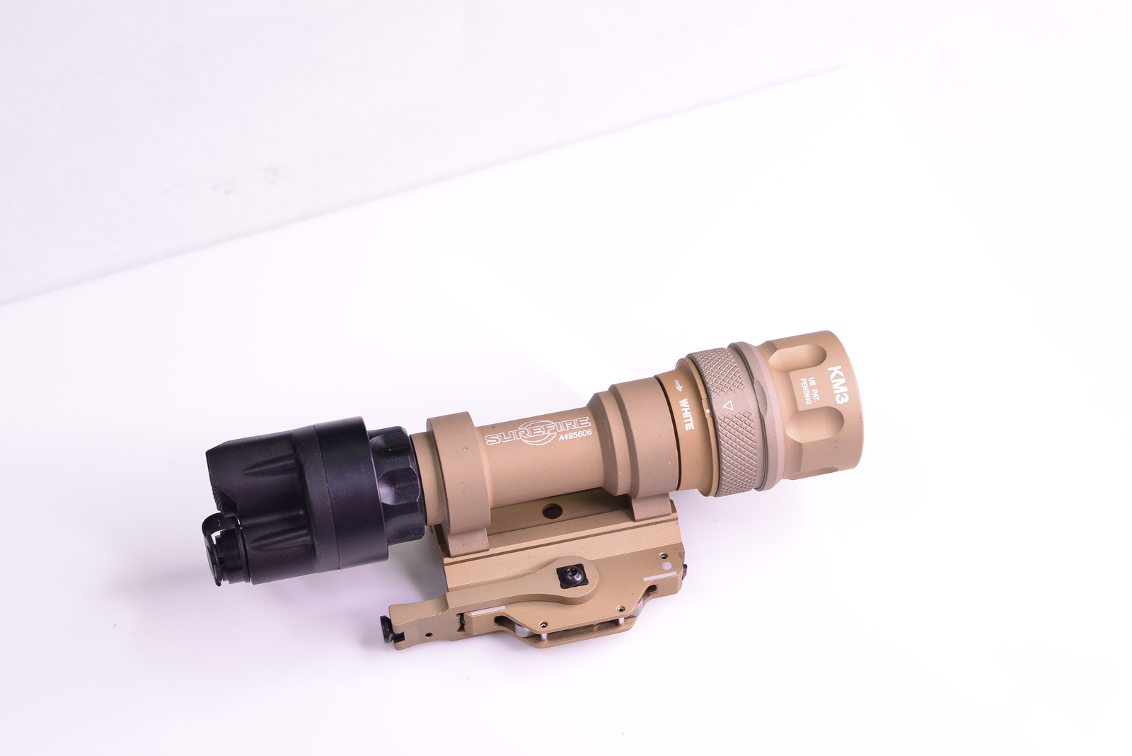 Surefire M952-V Tactical Flashlight with KM3 Vampire LED IR Head