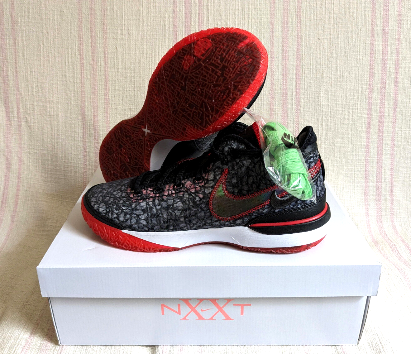 Nike Zoom Lebron NXXT Gen x FaZe Clan Black Red Bred DR8784 001