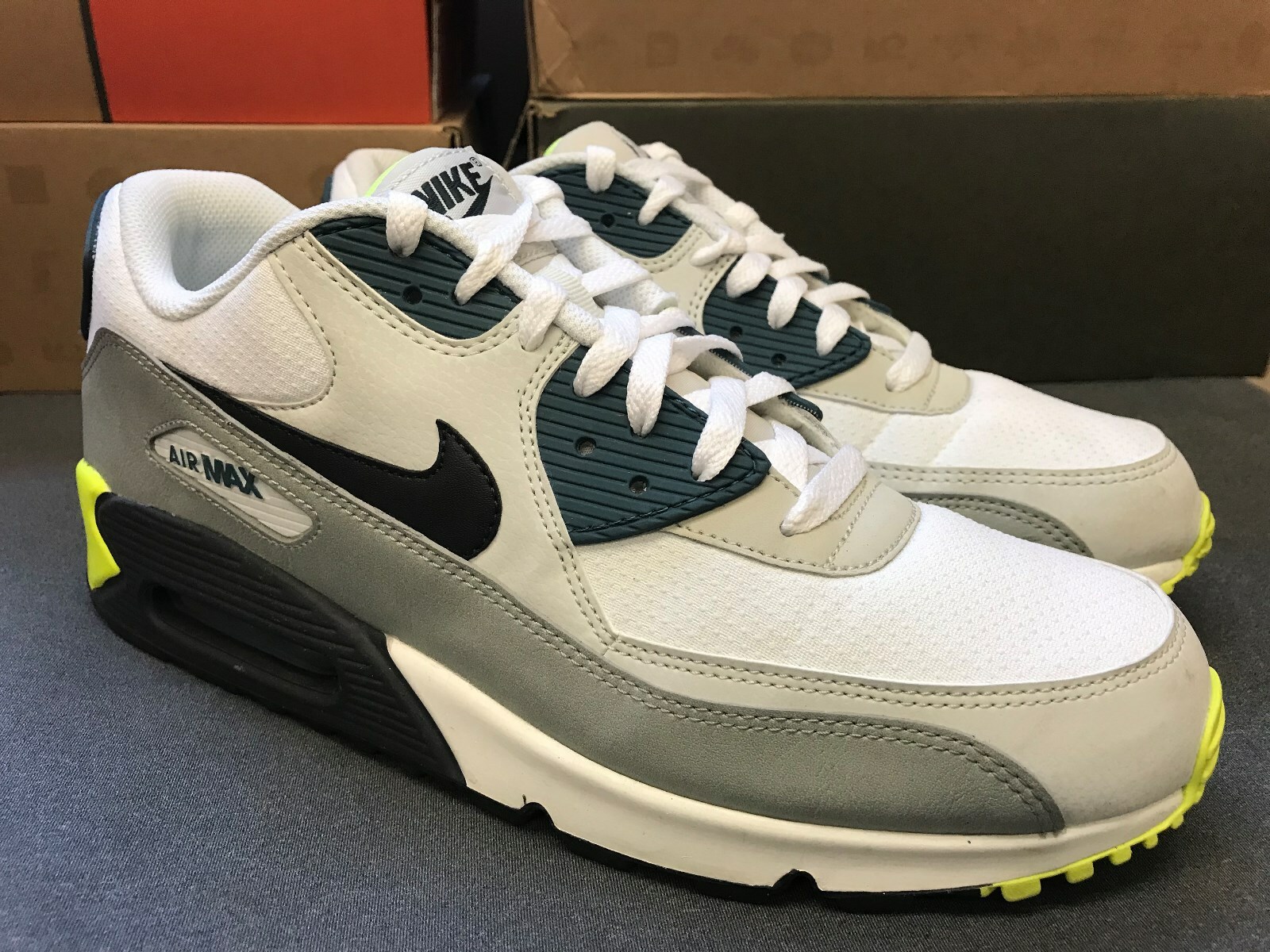 Mens 10.5 Nike Air Max 90 Essential 537384-105 | eBay