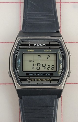 RARE! Casio Marlin W-21 (152) Vintage Men's Watch With NEW BATTERY