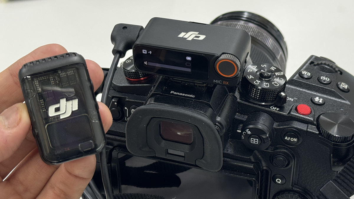 ワイヤレスマイク「DJI Mic 2」をカメラにつないで使ってみたよ