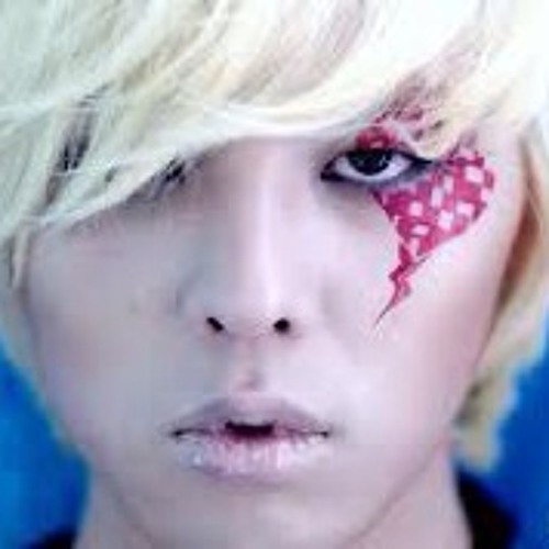 Listen to G Dragon- Heartbreaker by 2ne1bang in gd heartbreaker
