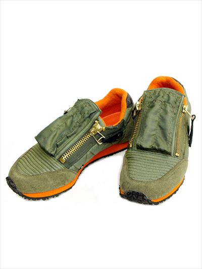 コレは！KAPITALから個性あふれる「MA-1スニーカー」登場