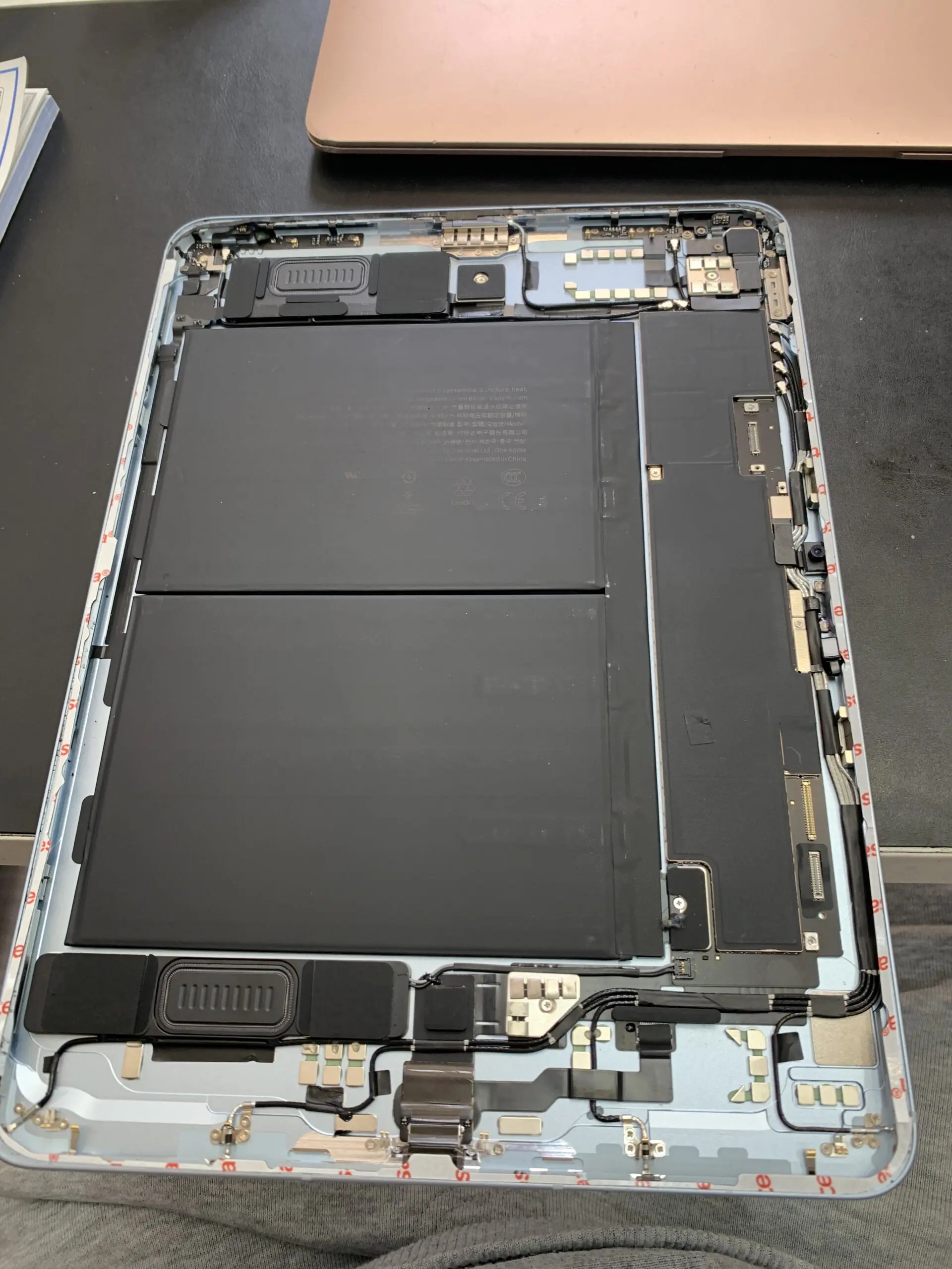 iPad修理ブログ】液晶割れ・バッテリー交換は即日対応可能！練馬店