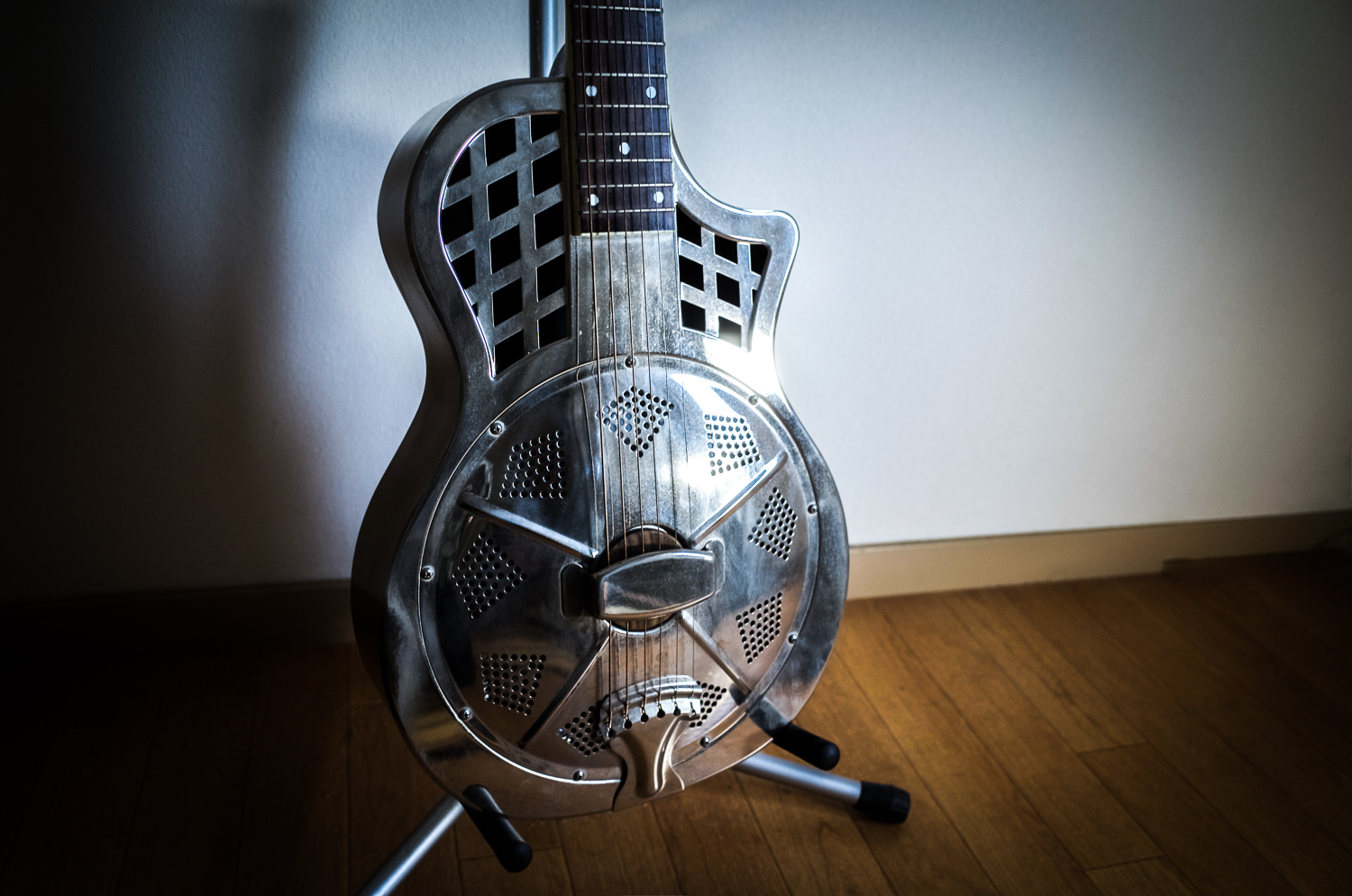 リゾネーターギター ブルース、スライドギターにおすすめ | sunny days