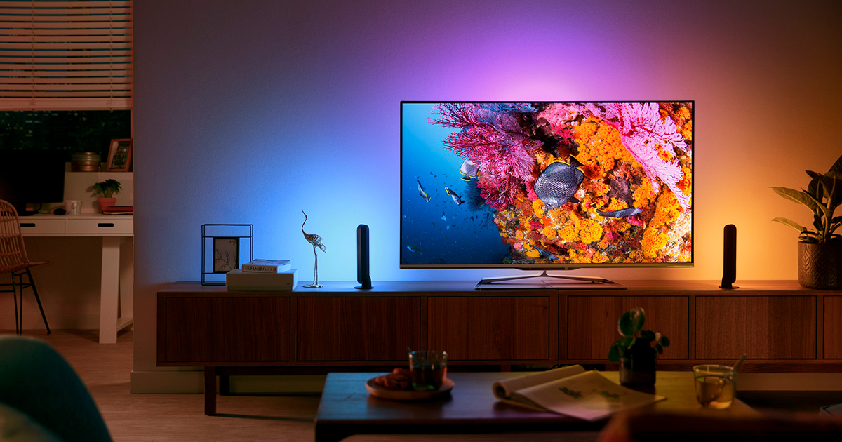 演出が広がり、没入感が深まる。PCゲーマー向けLED照明「Philips Hue