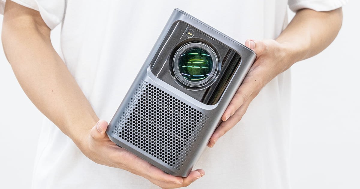 コンパクトなのに抜群のパワーで動作もサクサク！Netflix公式