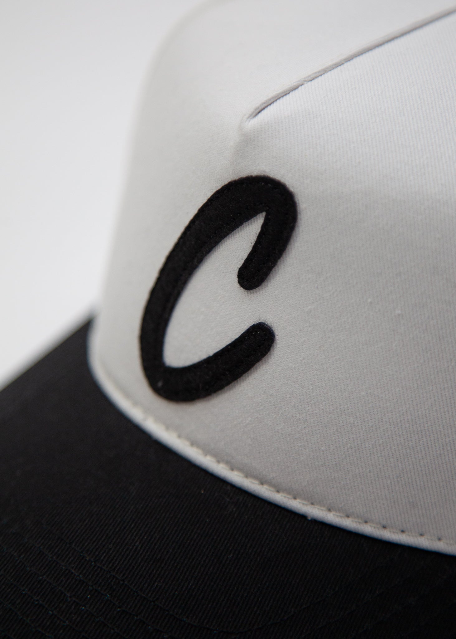 C Cap - Two Tone Noir – ICONNATN