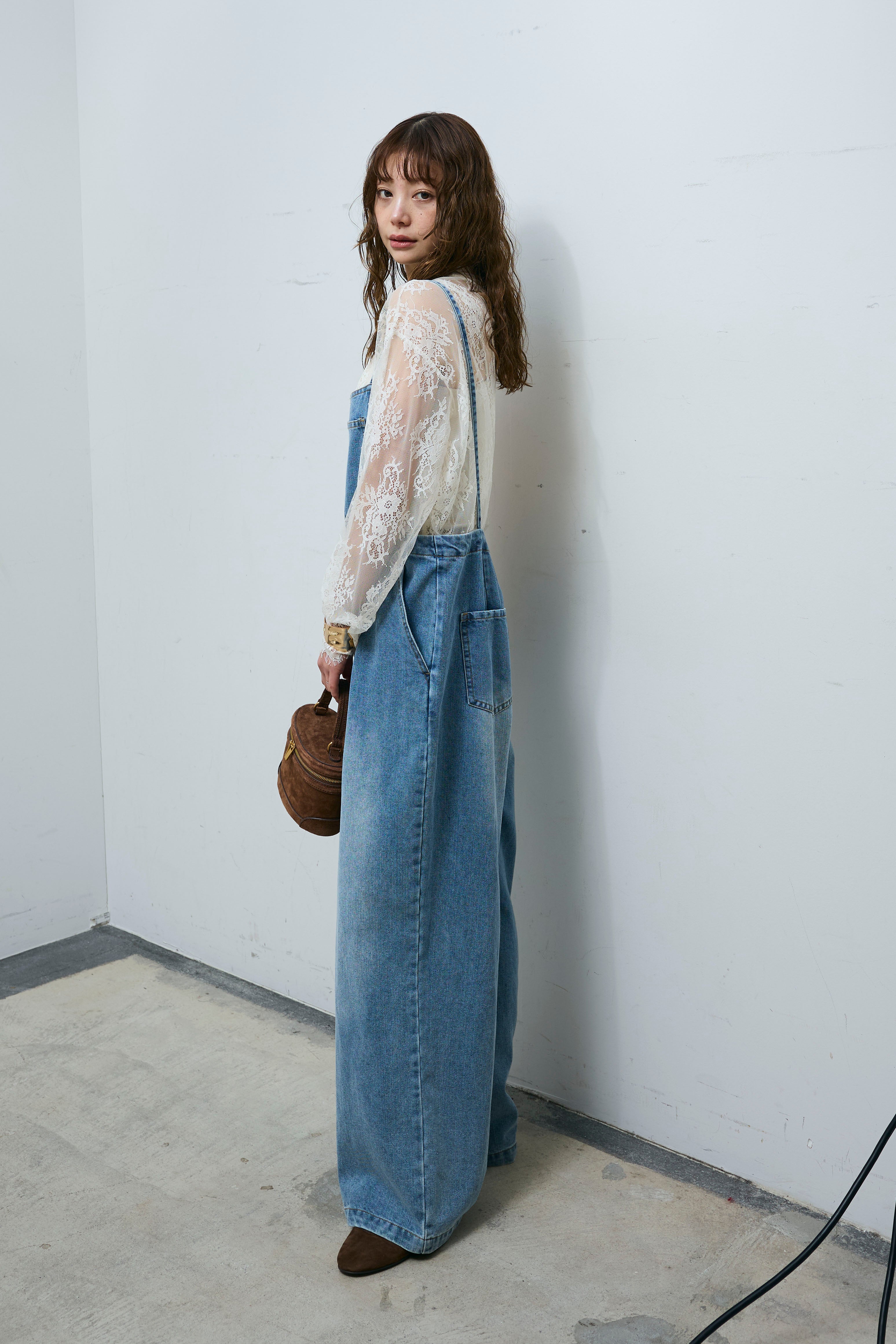 予約/SET]シアーレースブラウス+フロントジップストラップデザイン