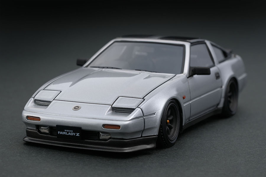 IG0659 Nissan Fairlady Z (Z31) Silver | LINE UP | ignition model