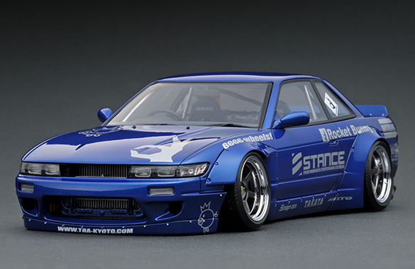 IG1138 1/18 Rocket Bunny S13 V2 Blue Metallic | LINE UP | [公式