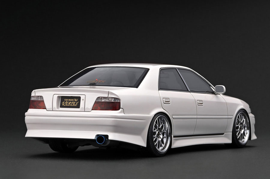IG3313 1/18 VERTEX JZX100 Chaser Pearl White With Engine | LINE UP