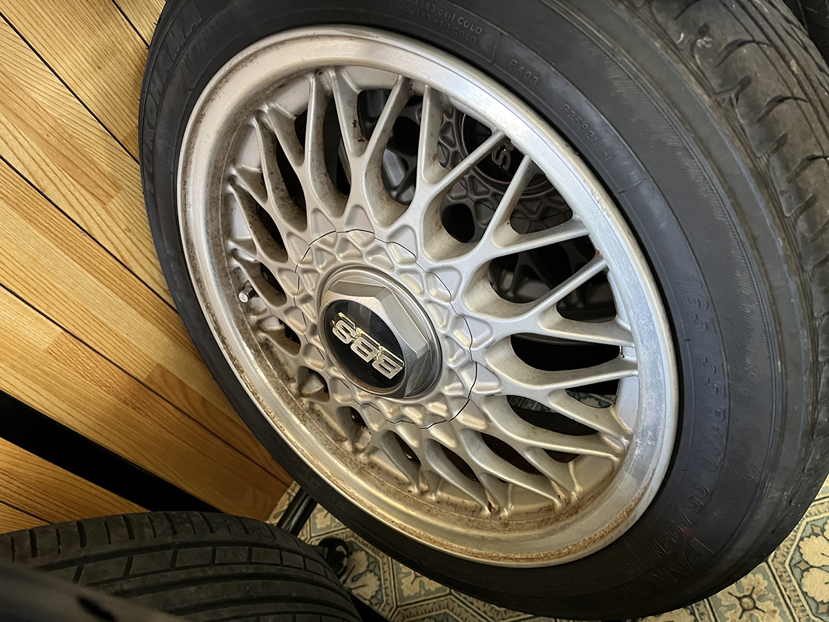 中古品】【限定セール】BBS RG 14インチ 4H 100 6J +45 PARADA PA03