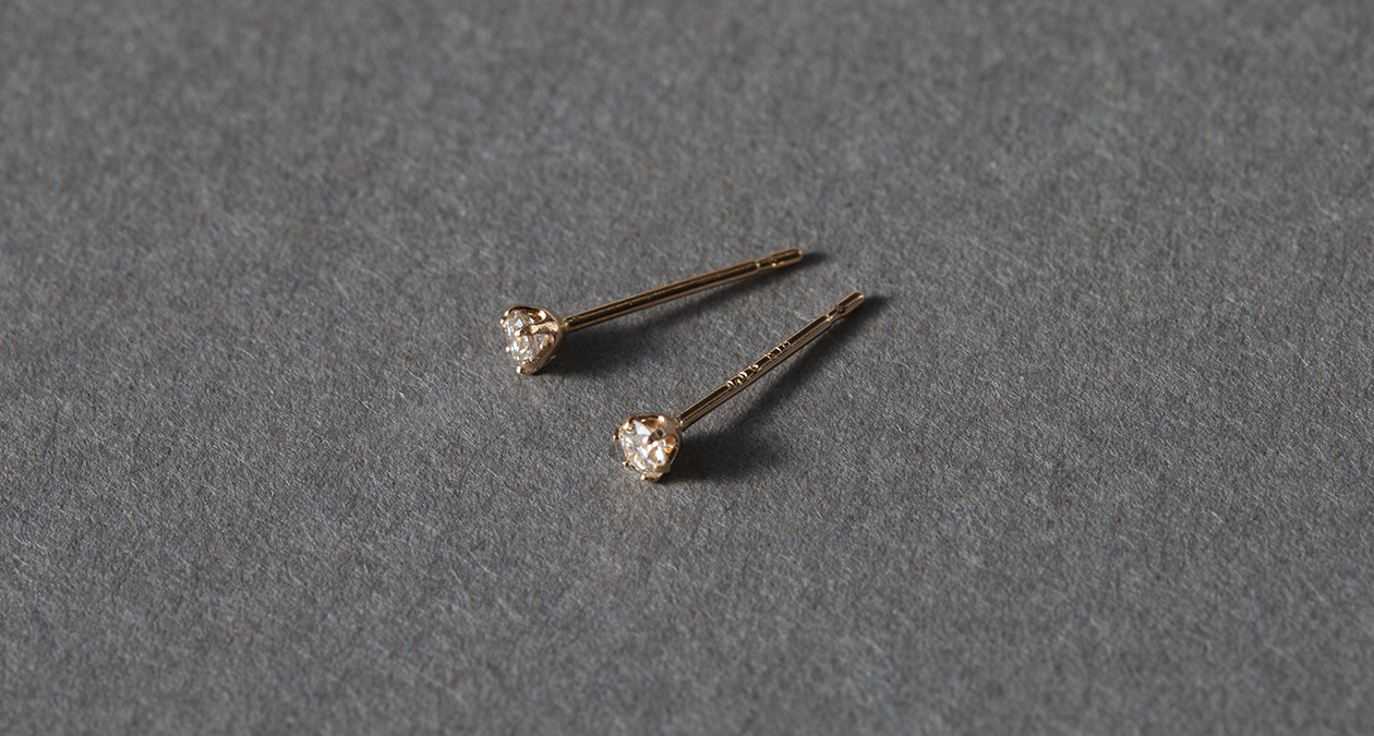 K18 PG 一粒 ダイヤモンド ピアス | IKEDAジュエリーオンライン