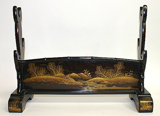 B065 紫檀若松蒔絵三本掛刀掛けShitan Katana Stand design of pine