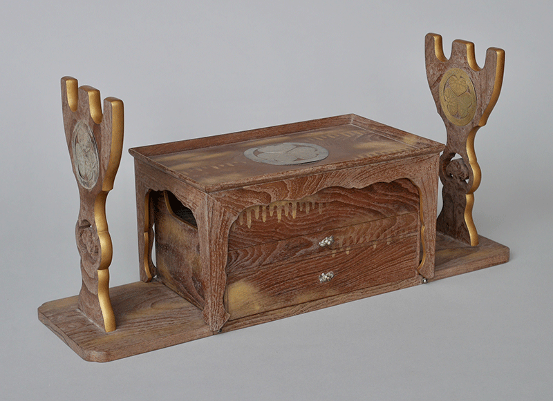 刀掛・太刀掛 | 日本刀買取 販売、刀剣古美術の飯田高遠堂