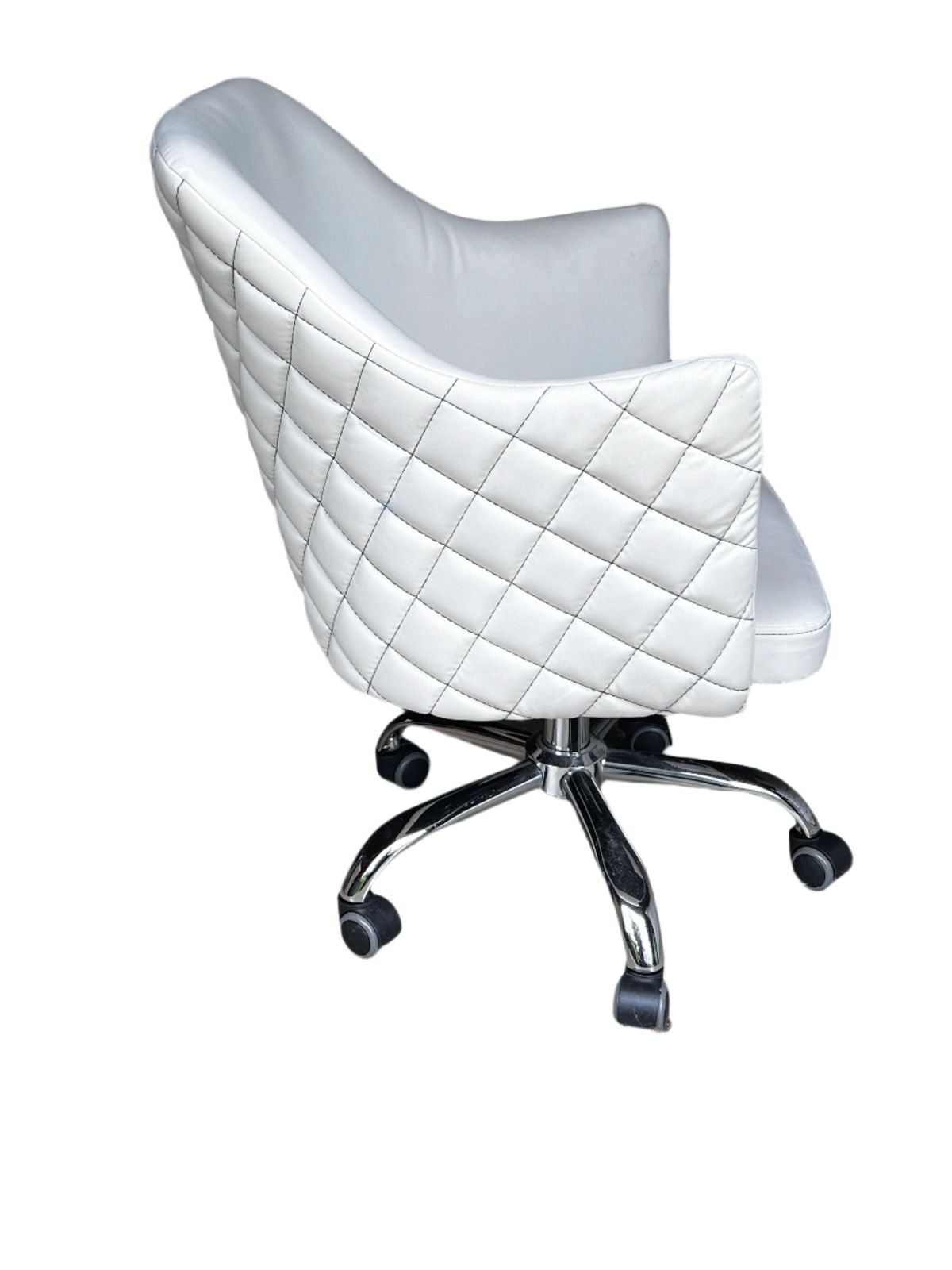 image_0_25cd71c2-664f-4ad0-