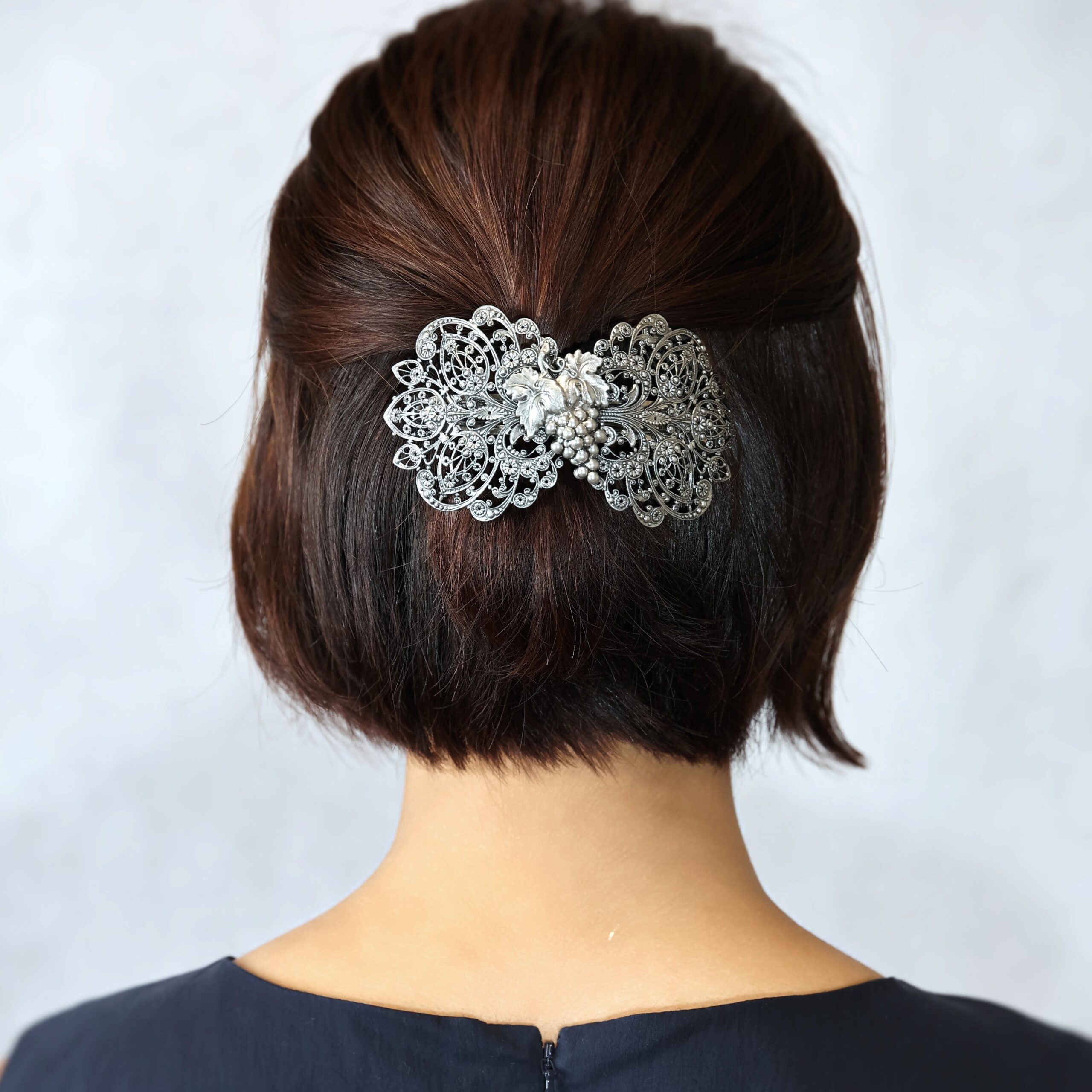 バレッタ レースメタル グレープ シルバー/ブラック 135309 | 主役に