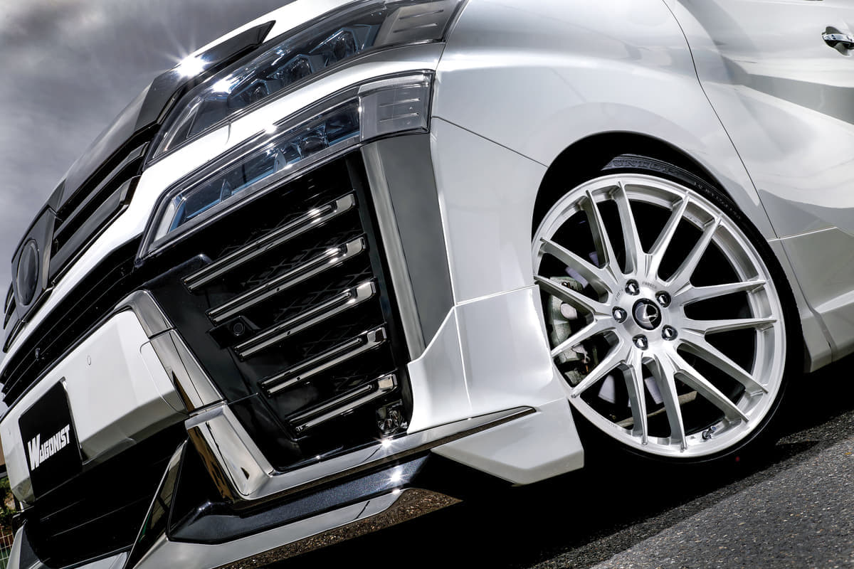 禁断のフィッティング！ TWS製レクサスNX専用ホイールをトヨタ・ヴェル