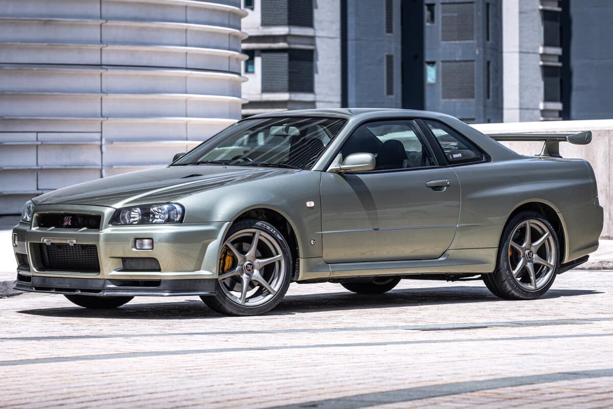 画像ギャラリー】R34「スカイラインGT-R」が約3800万円で落札！ 限定車