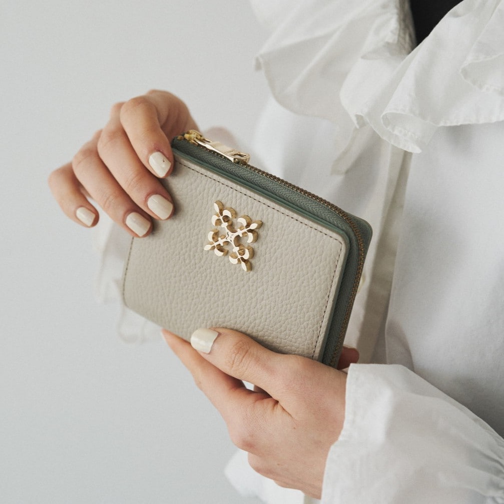 お財布人気NO.1＞モノグラムプレートハーフウォレット(SO-376