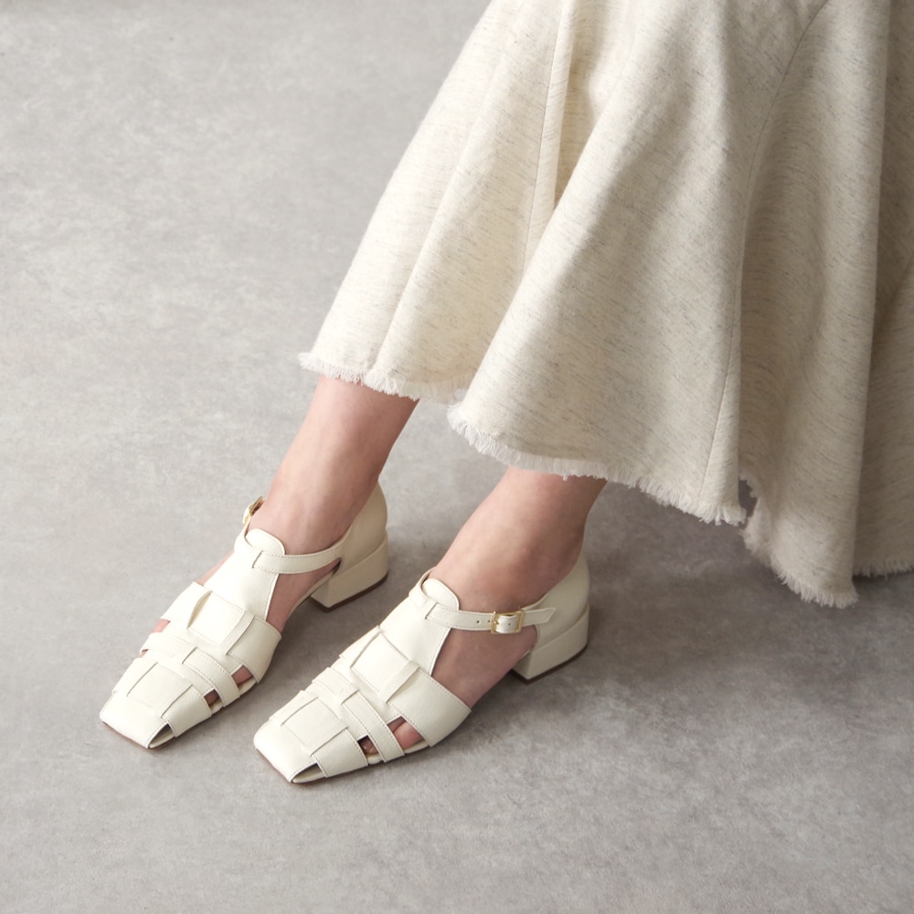 スクエアトゥ チャンキーヒール グルカサンダル 6329 | ファビオ