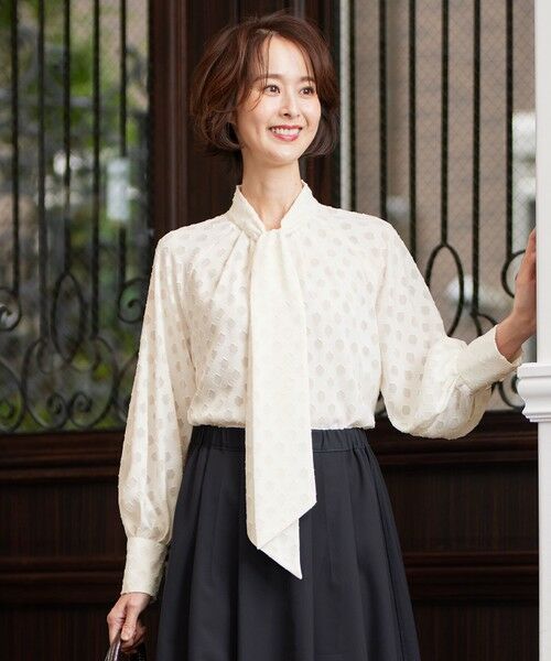 セール】 【洗える】カットジャカード ボウタイブラウス （シャツ