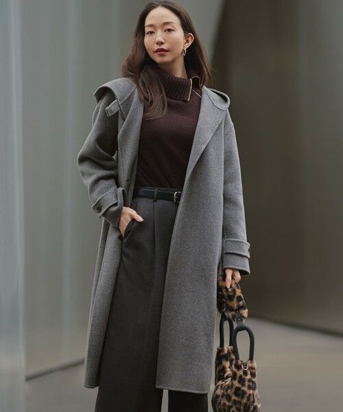 滝沢眞規子さん着用/VERY掲載】MANTECOPureリバー フード ロングコート