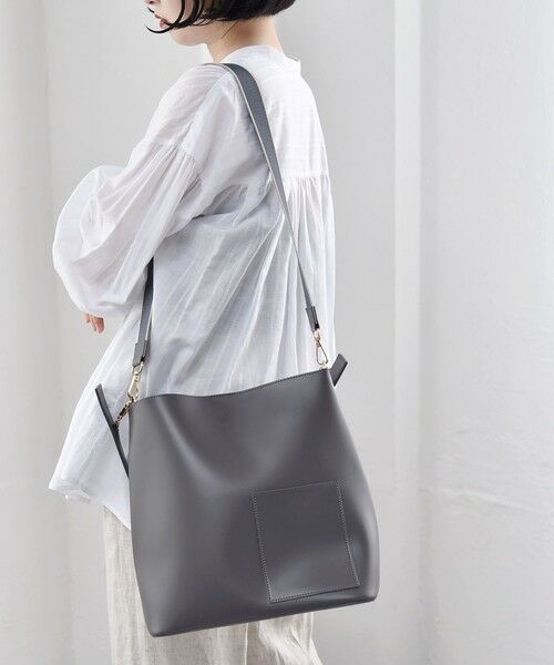 セール】 quaranciel: ライン 2way ショルダー バッグ （ショルダー