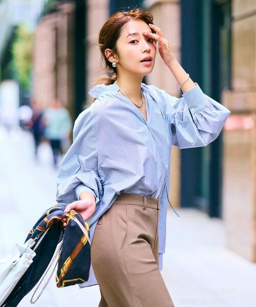 セール】 ギャザーオーバーブラウス （シャツ・ブラウス）｜UNFILO