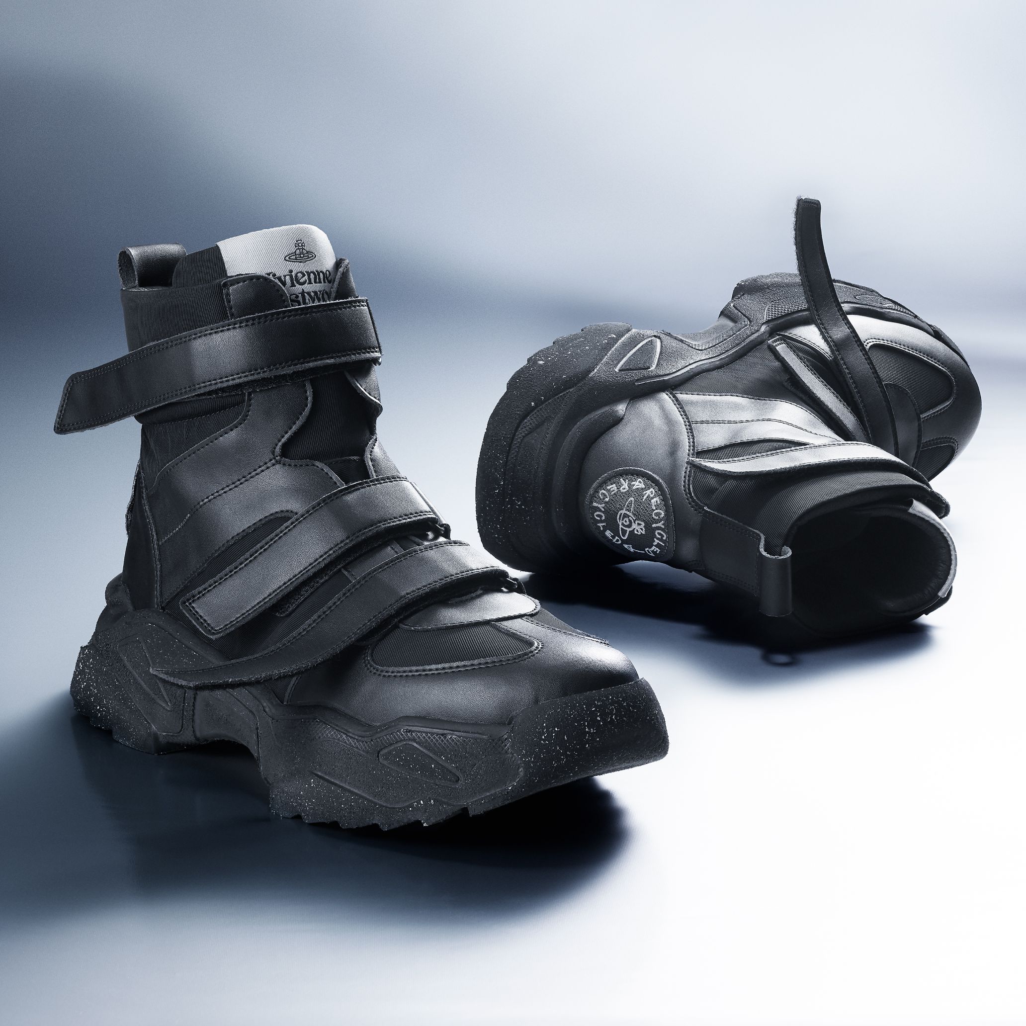 ヴィヴィアン・ウエストウッド」がサステナブルなスニーカーを発売