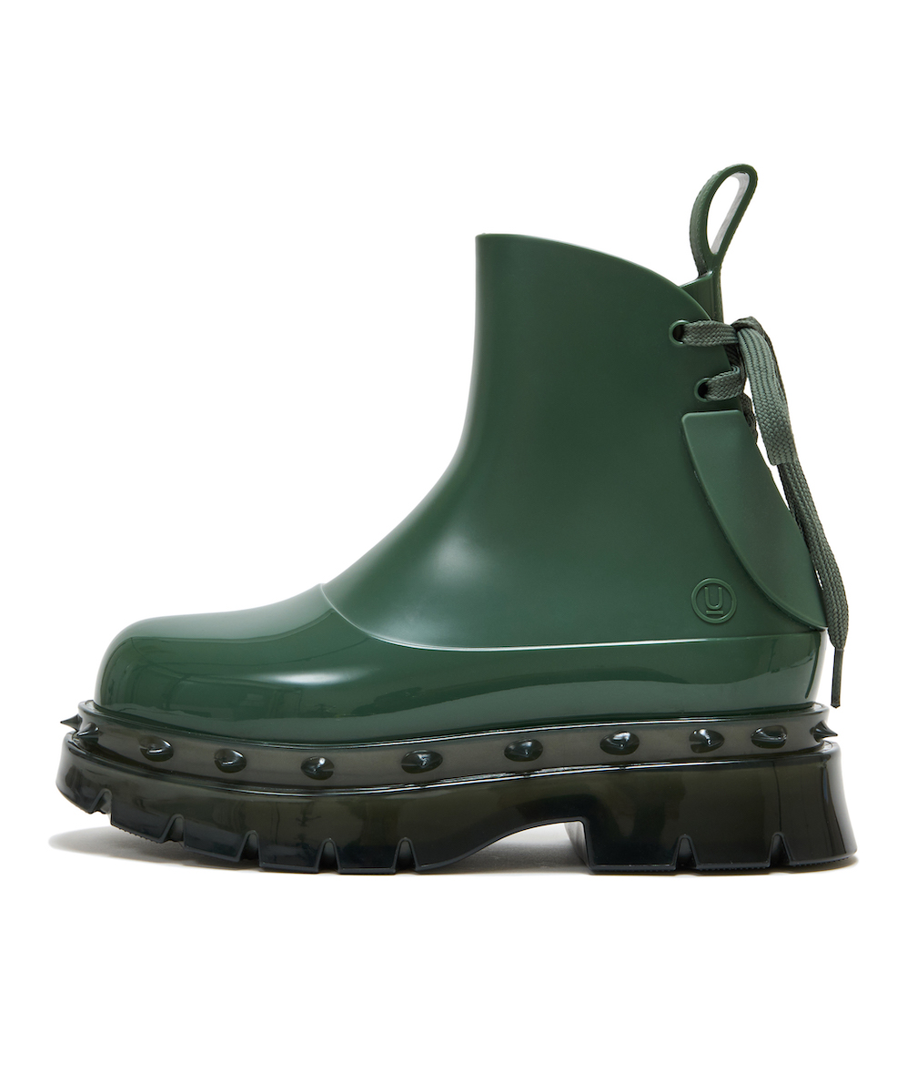 アンダーカバー」が「メリッサ」と初コラボ PVC素材のブーツやバッグ4