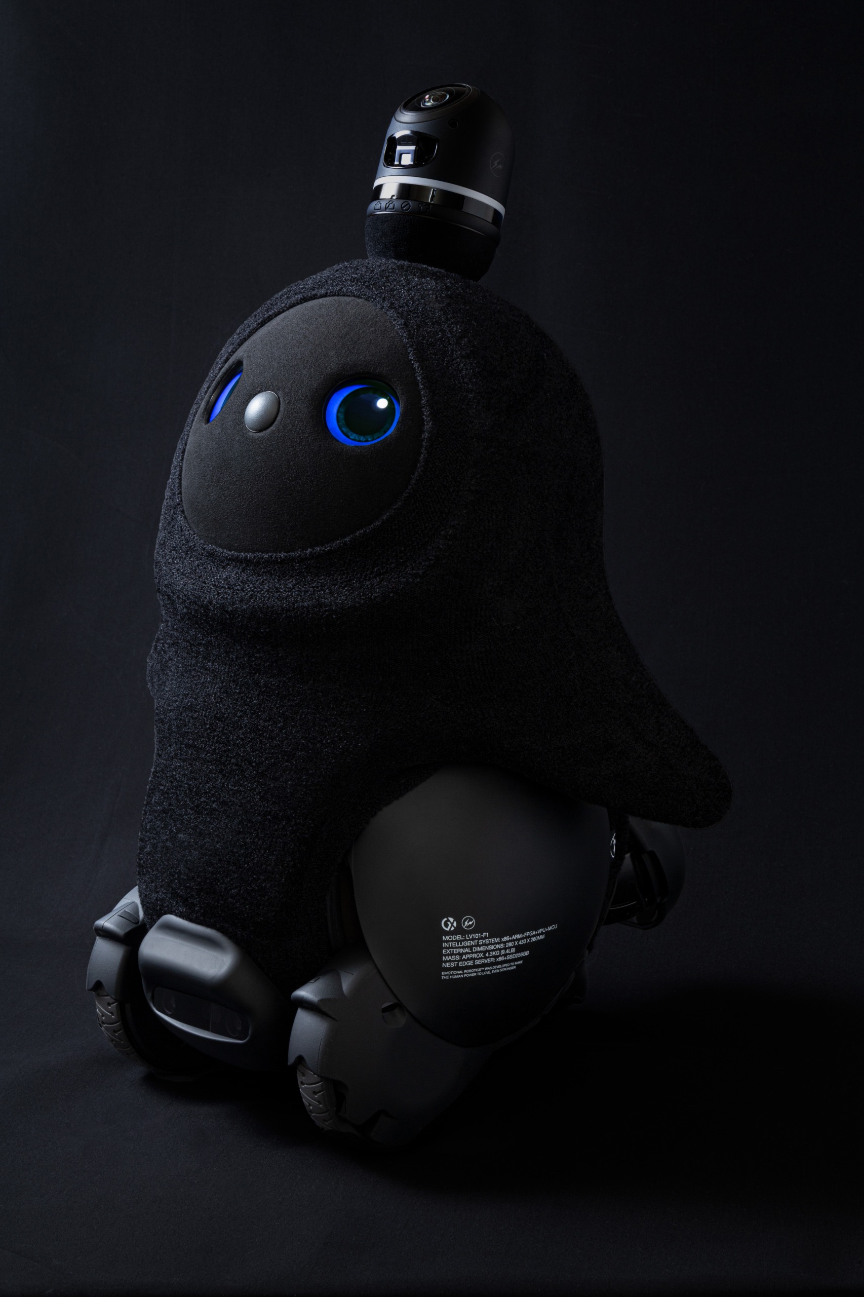 藤原ヒロシが手掛ける「LOVOT」“フラグメント エディション” - TOKION