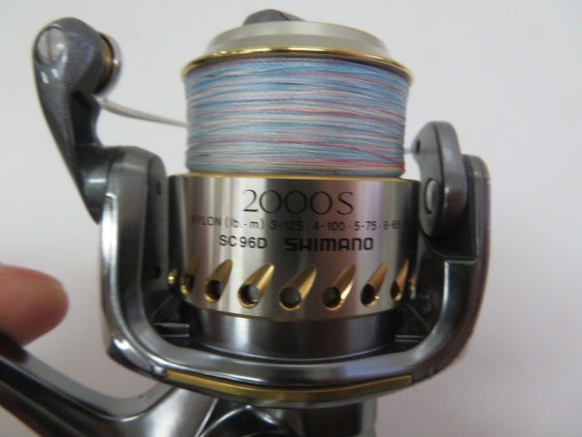 シマノ 04ステラ2000 スピニングリール ケース付き 【公式通販】