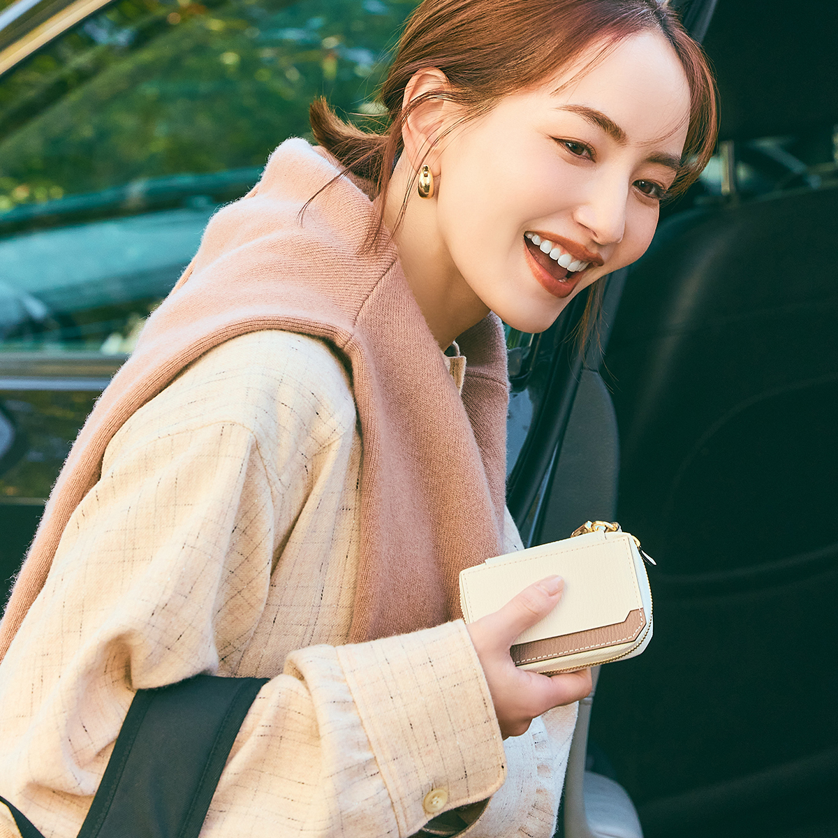 オシャレ上手が続々注目【安西こずえさん×職人技】“長く着る”カシミア