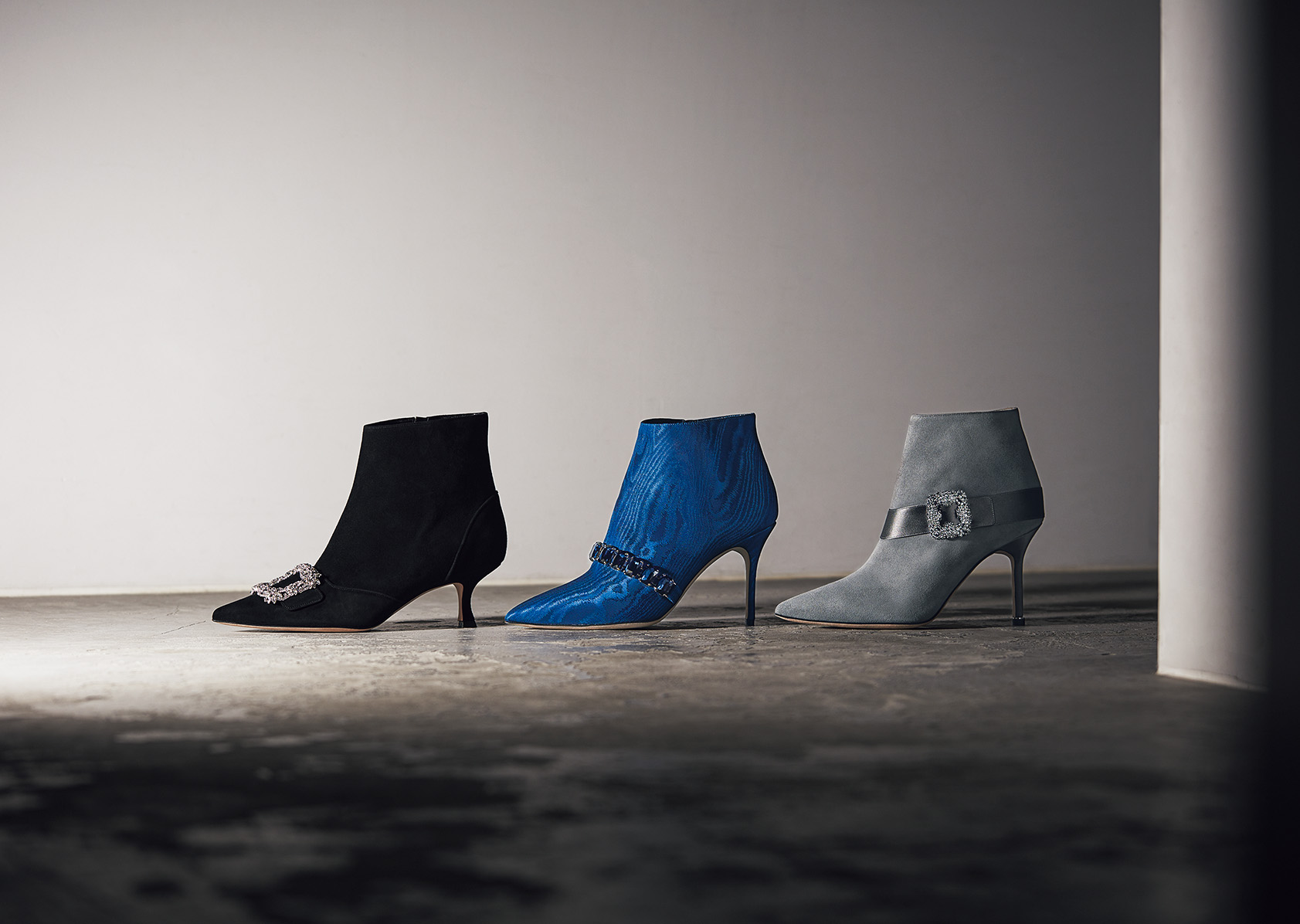 圧倒的な美しさと高揚感。大人が投資したい【名品シューズ】 | VERY NaVY