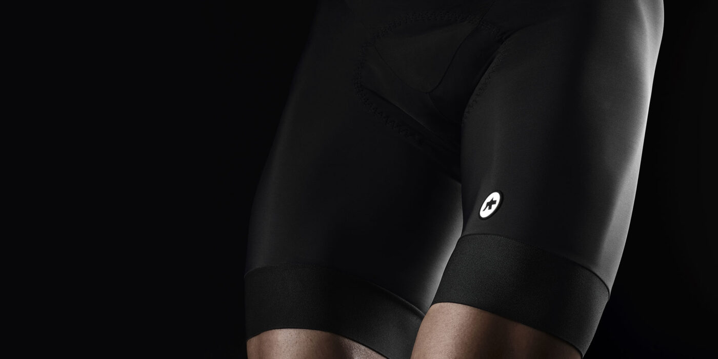 いつかはアソス”を”今日からアソス”に変えるビブショーツ