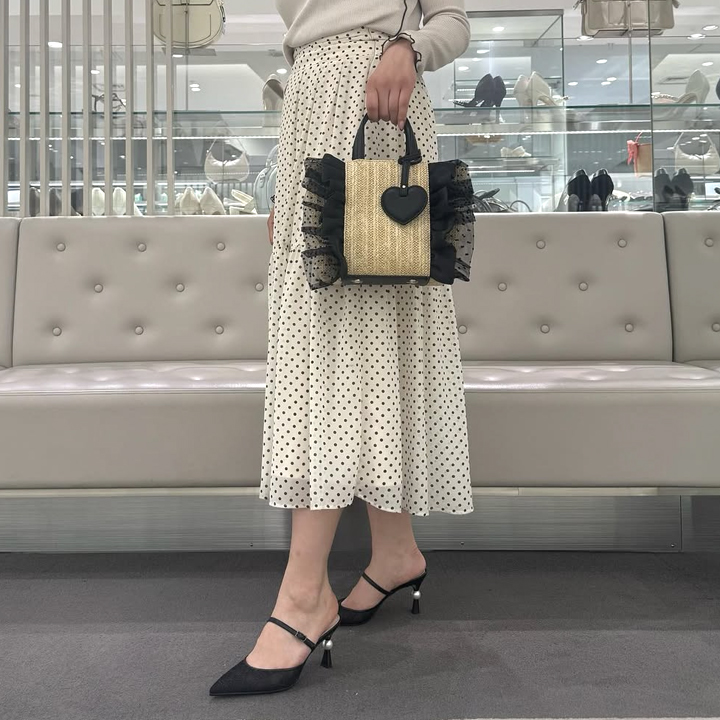 靴・バッグのダイアナ通販サイト ｜ IZ3119: バッグ 【dianashoes.com】